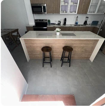 Clean kitchen